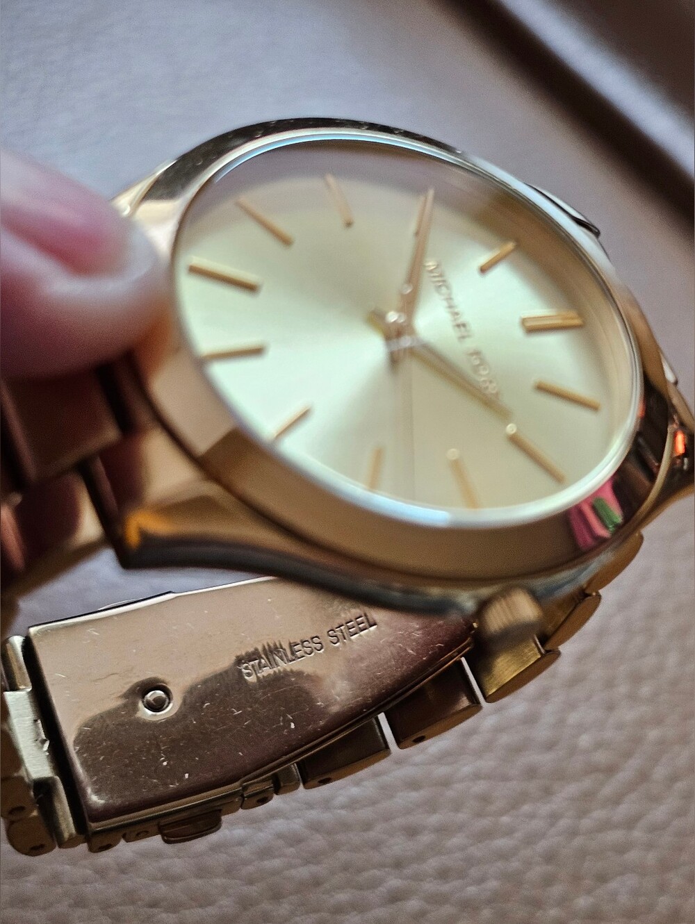 Michael Kors Slim Runway Gold-Tone Stainless Steel Watch. MK-3179 Analog, Unisex - Picture 5 of 13
